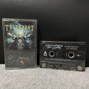 CASSETTE - TESTAMENT - DARK ROOTS OF EARTH